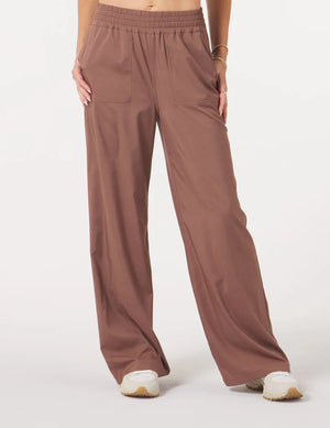 Sydney Pant: Mocha